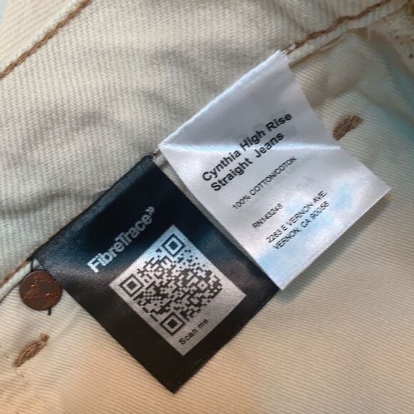 Reformation Cynthia High Rise Straight Jeans Bone New with tags! - Picture 16 of 16